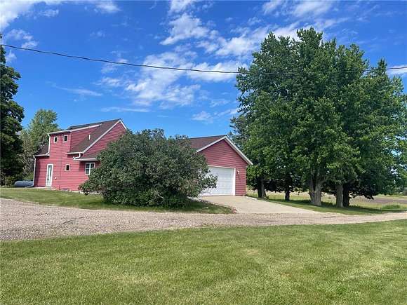 6.64 Acres of Residential Land with Home for Sale in Worthington Township, Minnesota