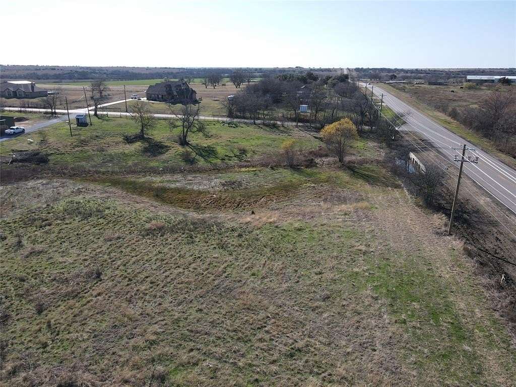 1.27 Acres of Residential Land for Sale in Cleburne, Texas