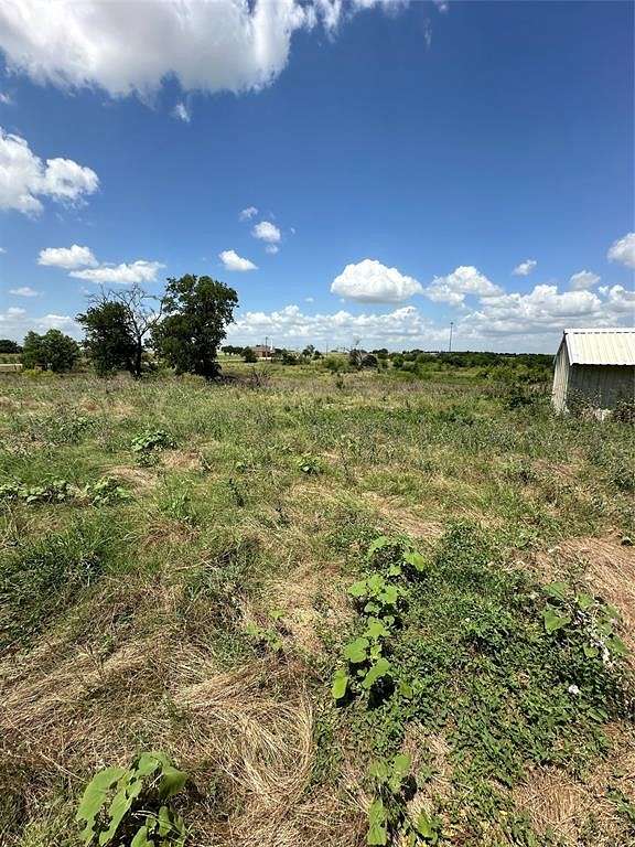 1.28 Acres of Residential Land for Sale in Cleburne, Texas