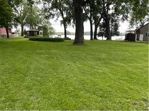 0.5 Acres of Residential Land for Sale in Windom, Minnesota