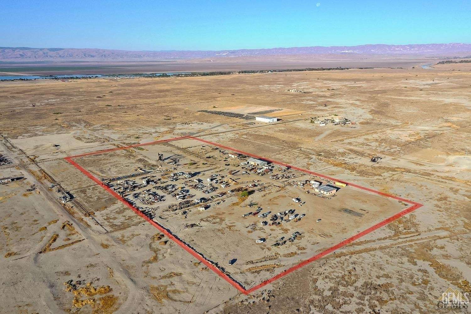 20.05 Acres of Land for Sale in Bakersfield, California