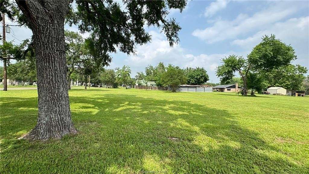 0.462 Acres of Residential Land for Sale in Calvert, Texas