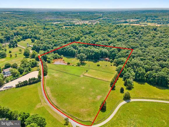 11.76 Acres of Land with Home for Sale in Warrenton, Virginia