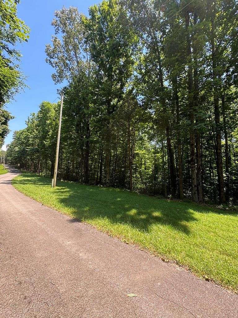 3.2 Acres of Residential Land for Sale in Albany, Kentucky