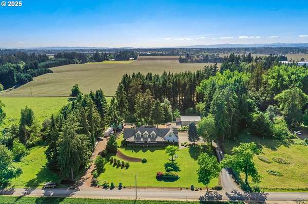 4 Acres of Improved Mixed-Use Land for Sale in Hubbard, Oregon
