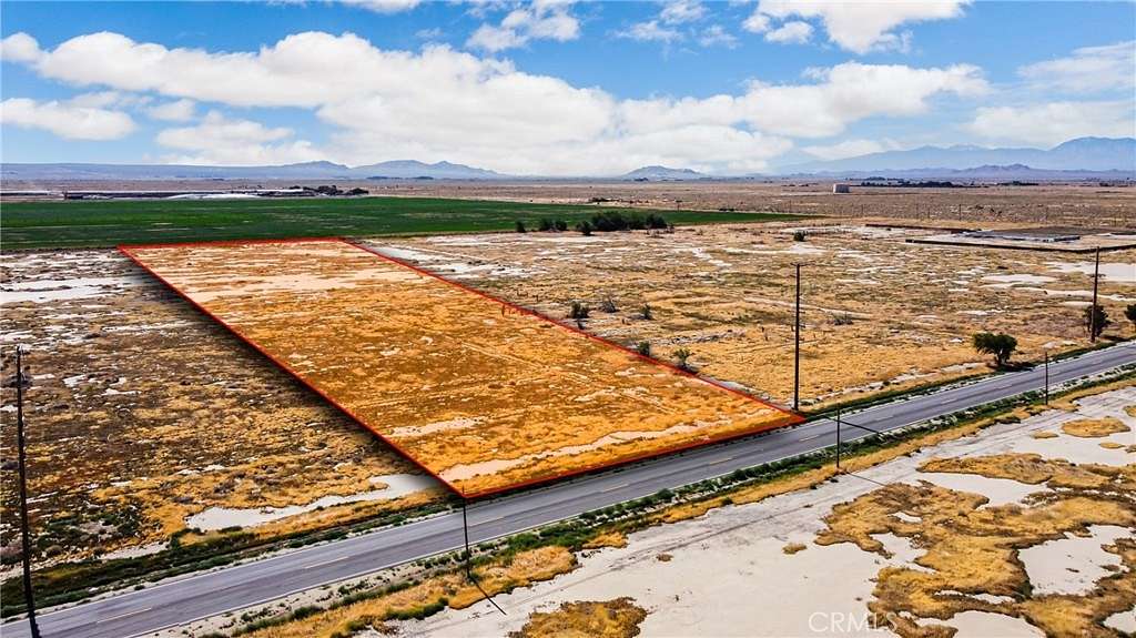 4.927 Acres of Commercial Land for Sale in Lancaster, California