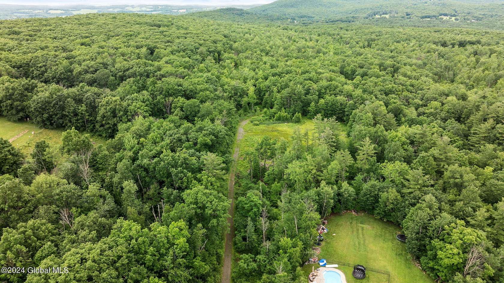 83.46 Acres of Recreational Land for Sale in Poestenkill, New York