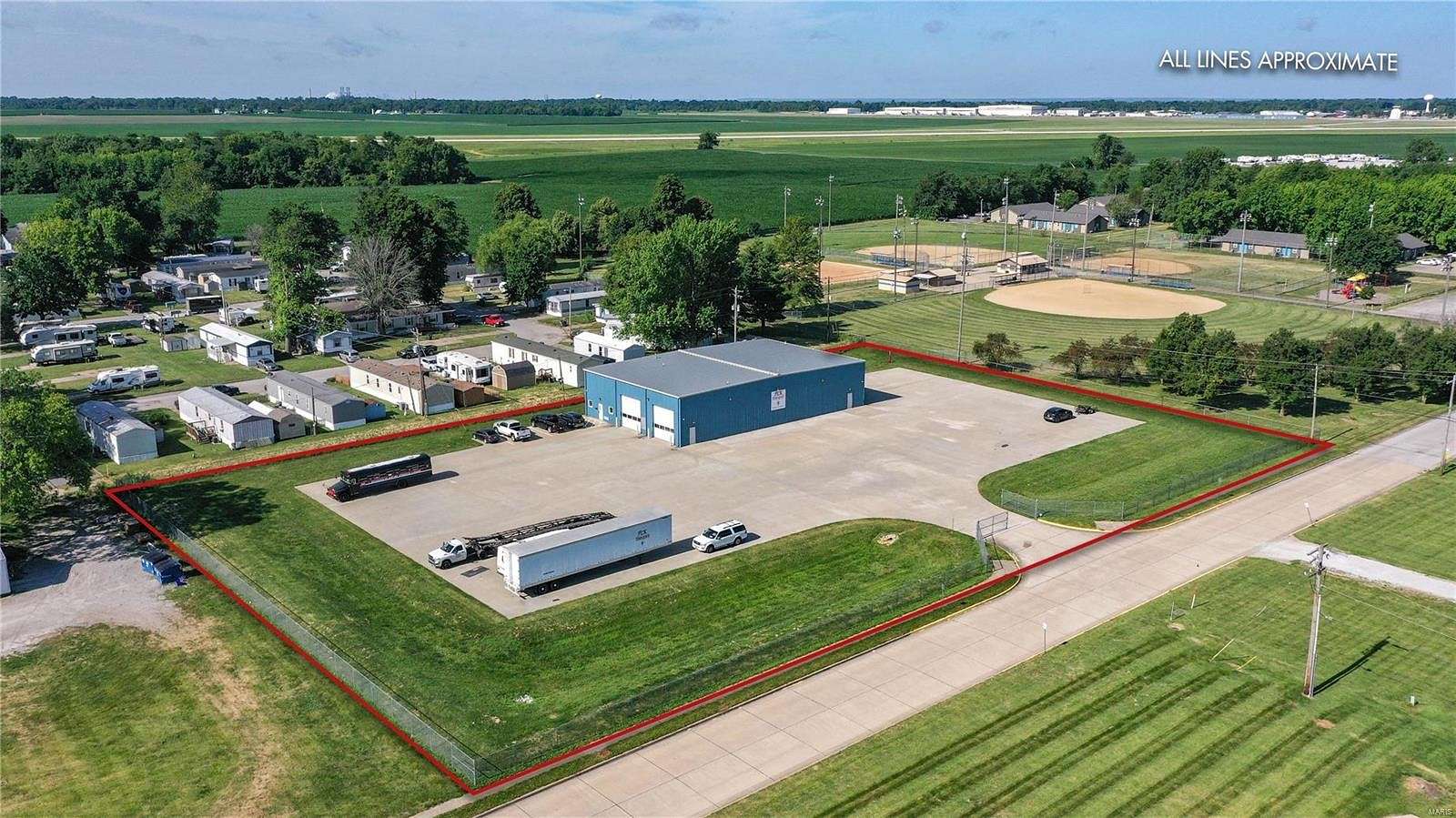 2.96 Acres of Improved Commercial Land for Sale in Bethalto, Illinois
