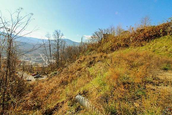 0.68 Acres of Residential Land for Sale in Gatlinburg, Tennessee