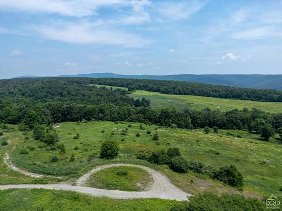 39.8 Acres of Recreational Land for Sale in Ancram, New York