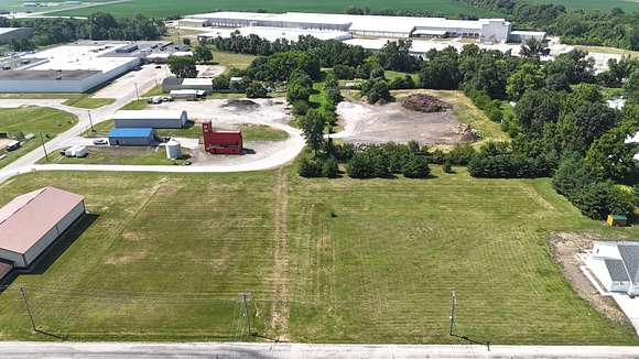 2 Acres of Commercial Land for Sale in Clinton, Illinois