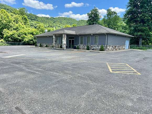 2 Acres of Mixed-Use Land for Auction in Weston, West Virginia