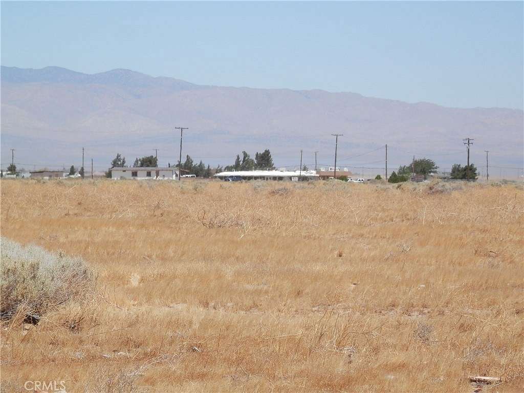 1.25 Acres of Land for Sale in Lancaster, California