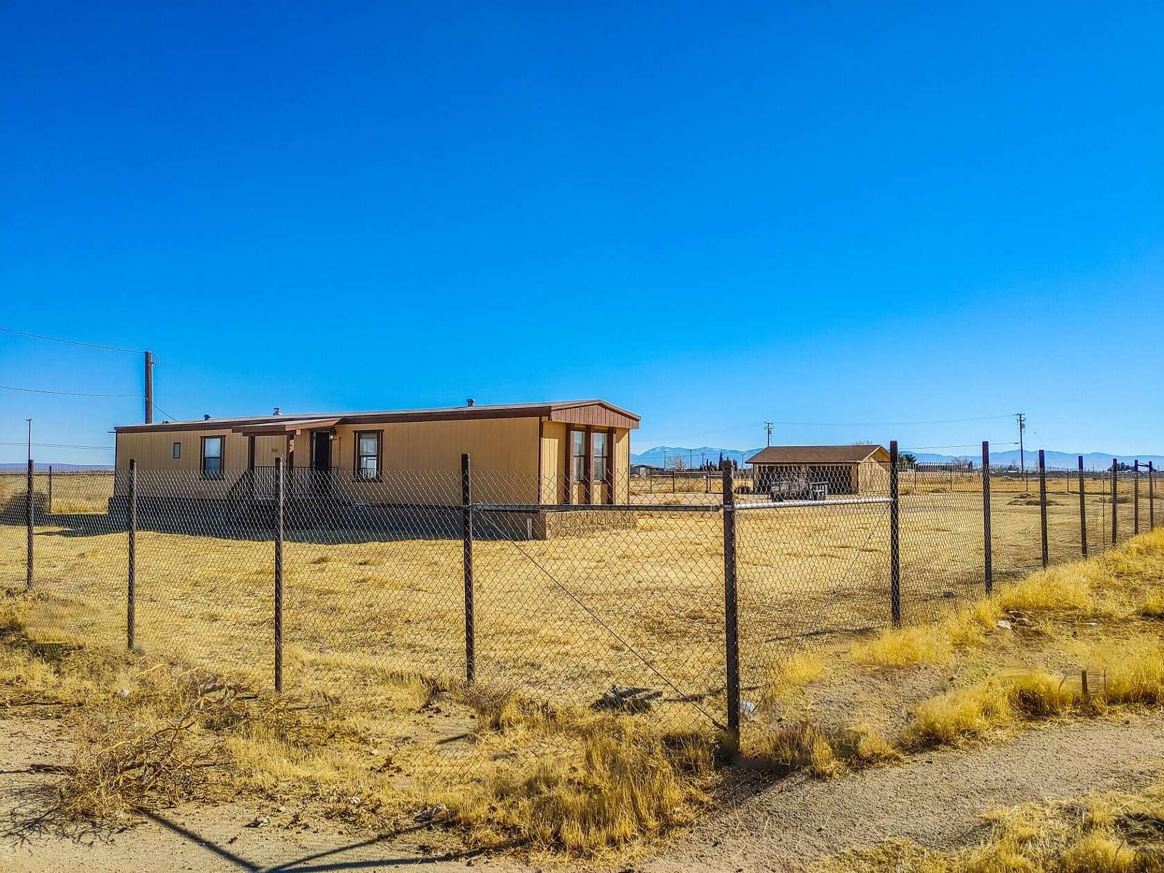 4.92 Acres of Residential Land with Home for Sale in Rosamond, California