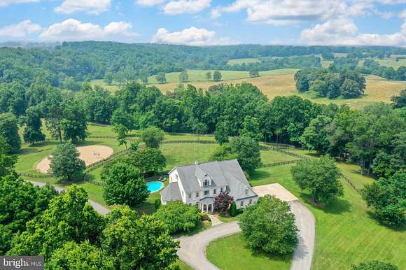 25.2 Acres of Land with Home for Sale in Middleburg, Virginia