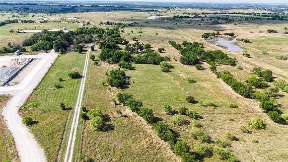 21.11 Acres of Land for Sale in Ponder, Texas