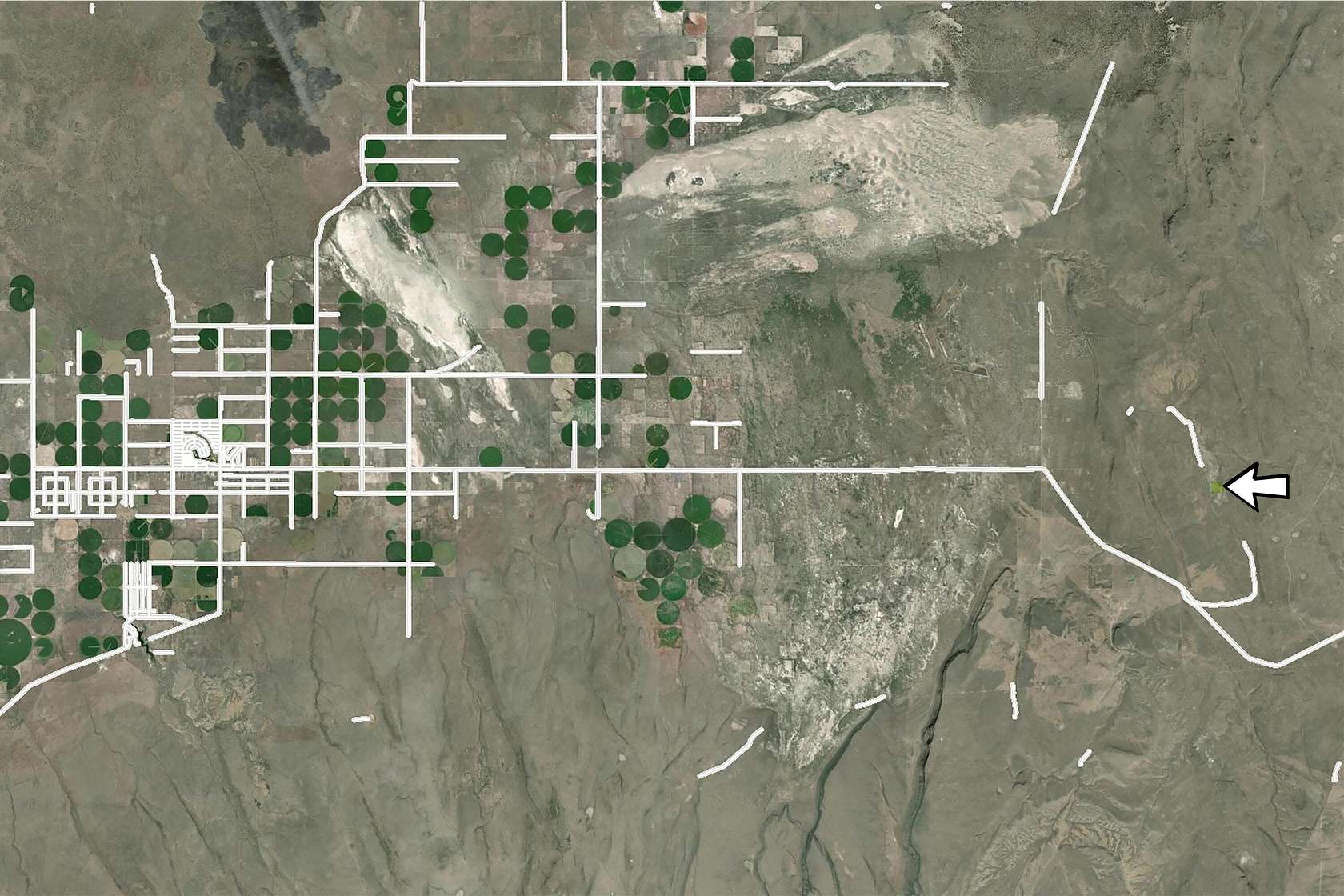 40 Acres of Recreational Land & Farm for Sale in Christmas Valley, Oregon