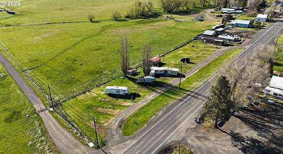 1.1 Acres of Improved Commercial Land for Sale in Long Creek, Oregon