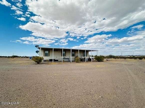 39.83 Acres of Land with Home for Sale in Bouse, Arizona