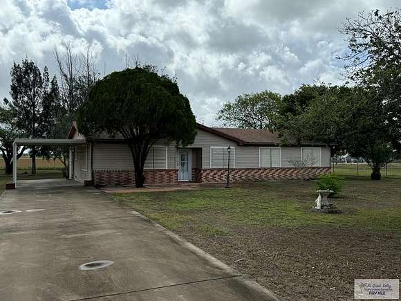 10 Acres of Residential Land with Home for Sale in La Feria, Texas