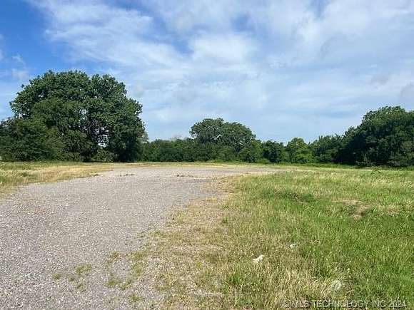 3.77 Acres of Mixed-Use Land for Sale in Muskogee, Oklahoma