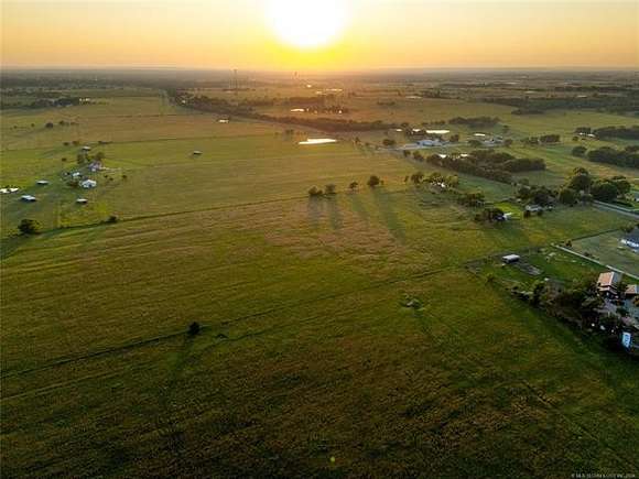 13 Acres of Land for Sale in Morris, Oklahoma