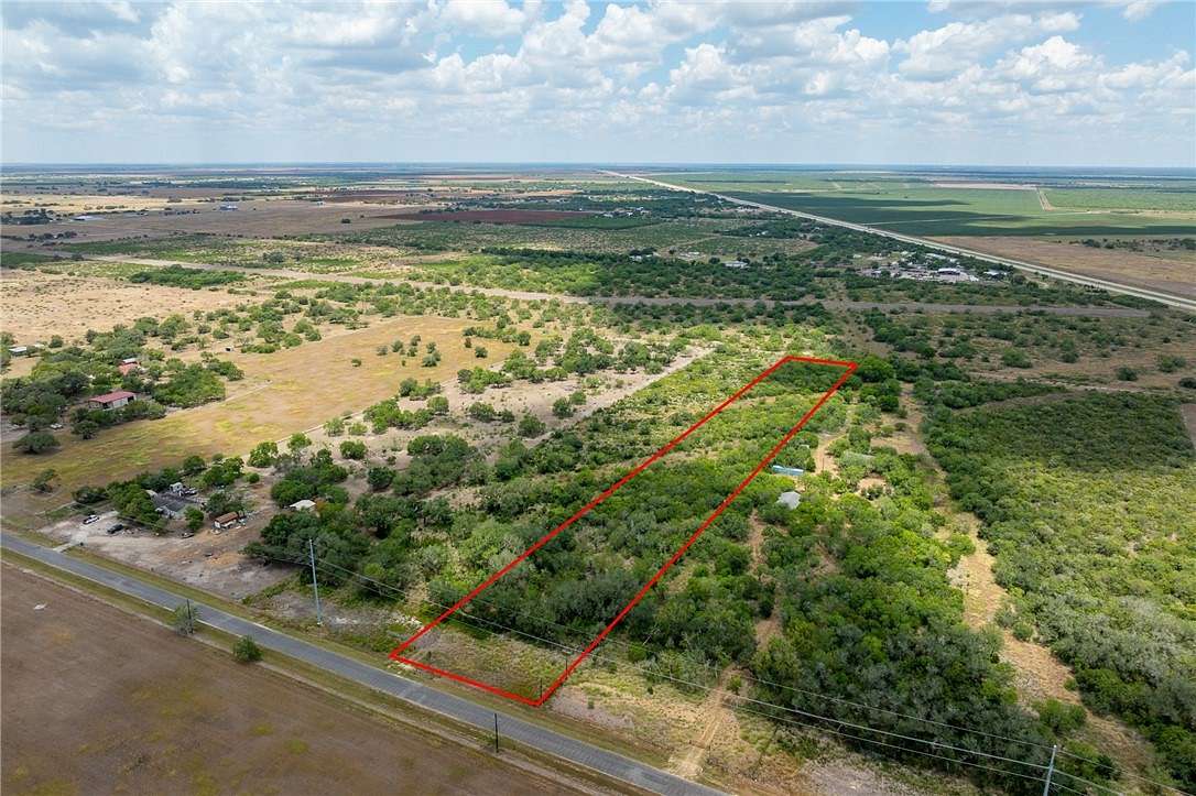 5 Acres of Residential Land for Sale in Sinton, Texas