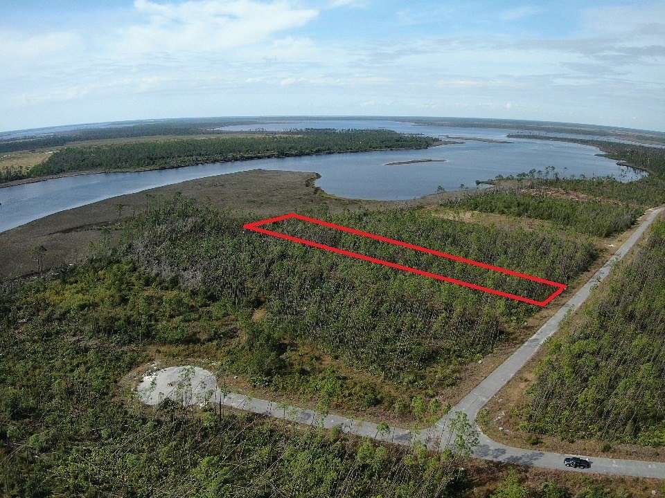 1.15 Acres of Residential Land for Sale in Wewahitchka, Florida