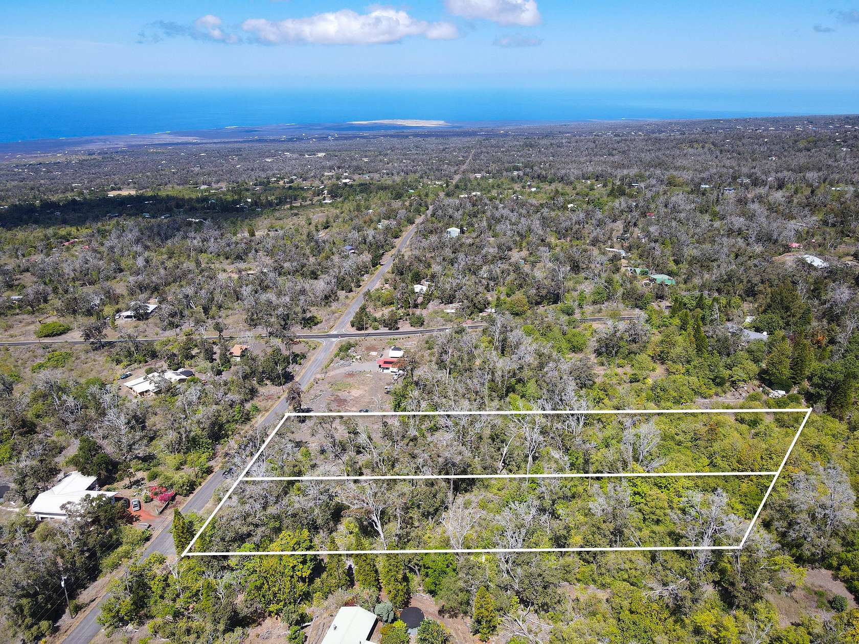 1.001 Acres of Land for Sale in Hawaiian Ocean View, Hawaii