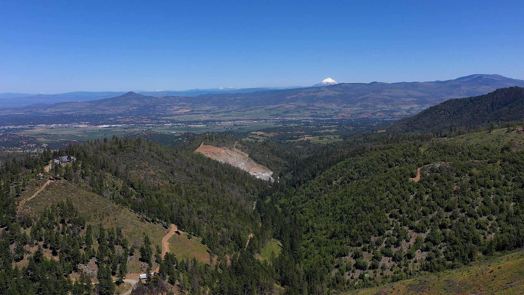 159.94 Acres of Land for Sale in Medford, Oregon