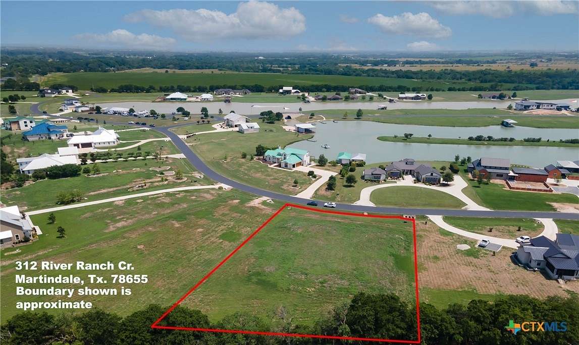 1.2 Acres of Residential Land for Sale in Martindale, Texas