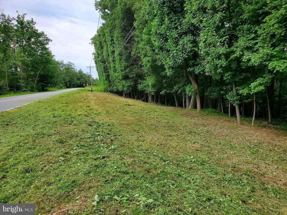 3 Acres of Residential Land for Sale in Leesburg, Virginia