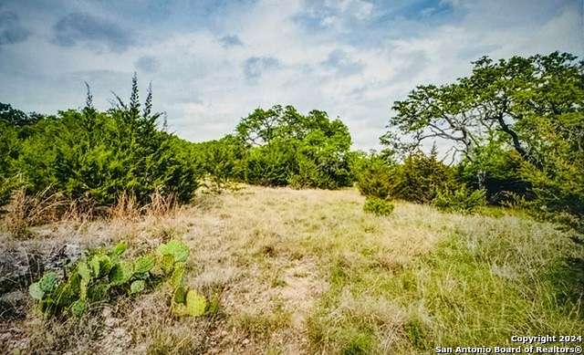 1.17 Acres of Residential Land for Sale in Canyon Lake, Texas