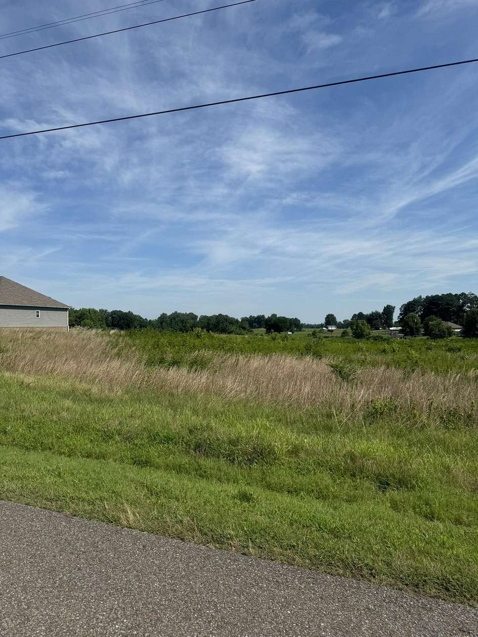 1 Acre of Residential Land for Sale in Dyersburg, Tennessee