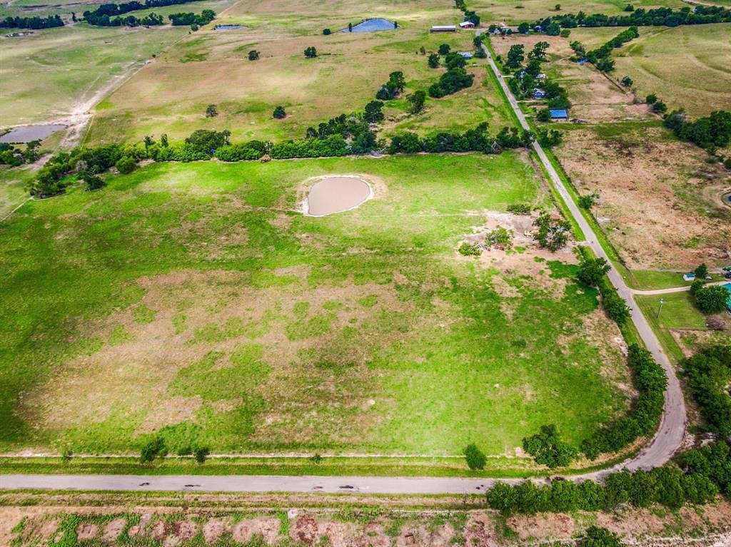 1.175 Acres of Residential Land for Sale in Sulphur Springs, Texas