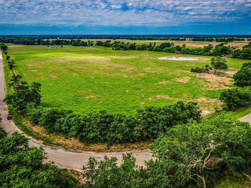 1.148 Acres of Residential Land for Sale in Sulphur Springs, Texas