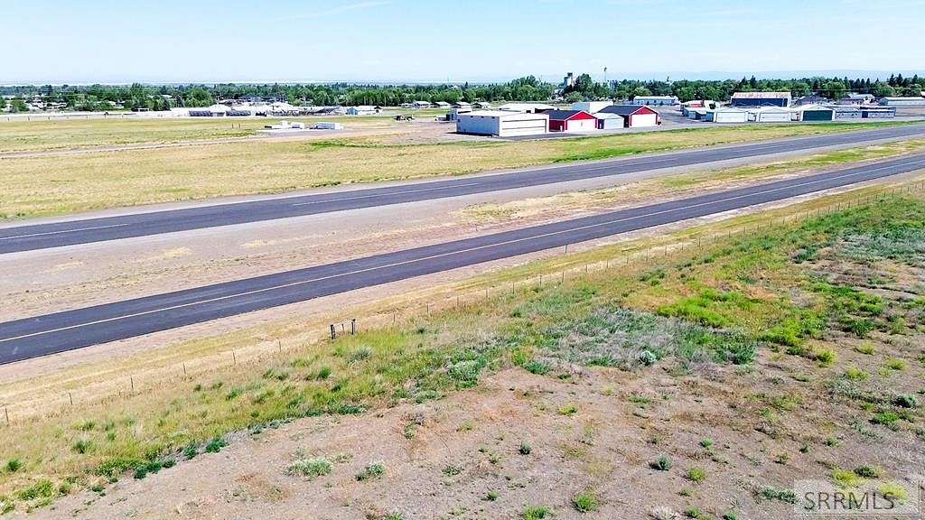 1.01 Acres of Commercial Land for Sale in St. Anthony, Idaho