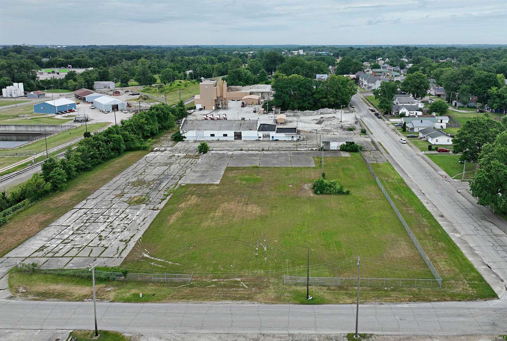 4.25 Acres of Commercial Land for Sale in Washington, Indiana