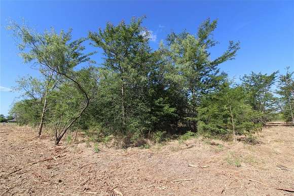 1 Acre of Residential Land for Sale in Kaufman, Texas
