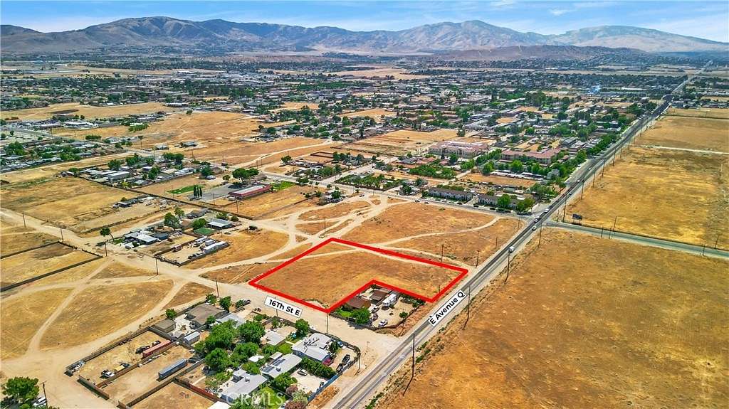 1.98 Acres of Land for Sale in Palmdale, California