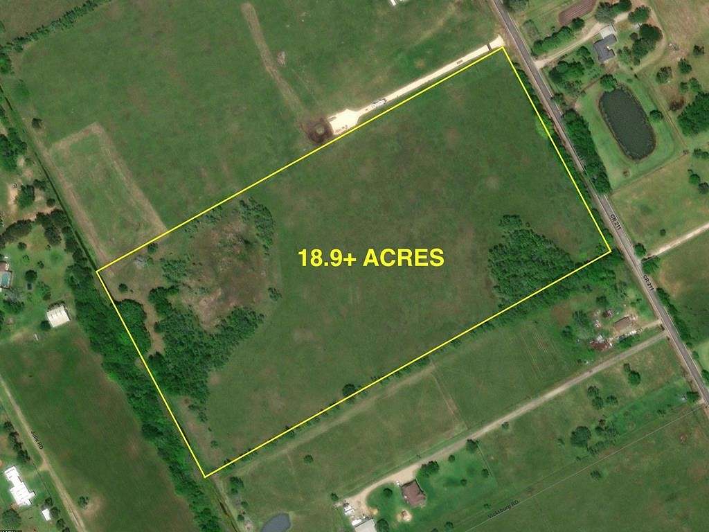 18.968 Acres of Land for Sale in Danbury, Texas