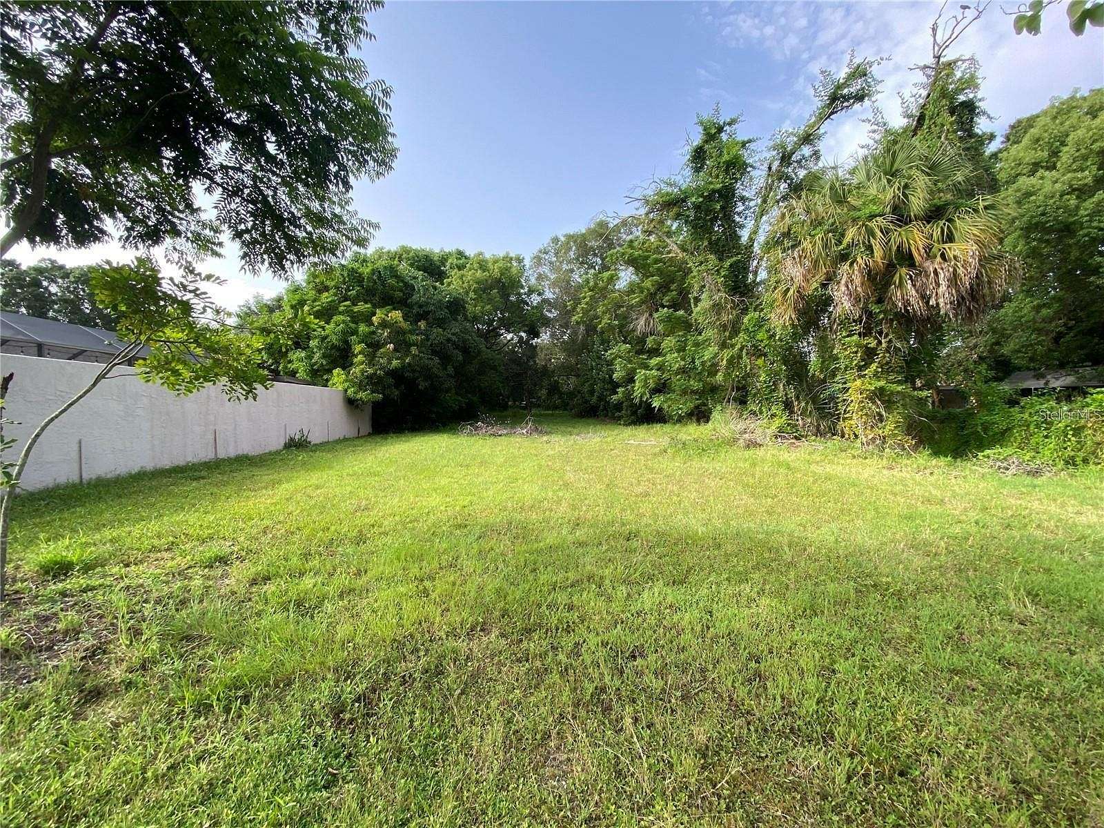 0.57 Acres of Residential Land for Sale in Sarasota, Florida