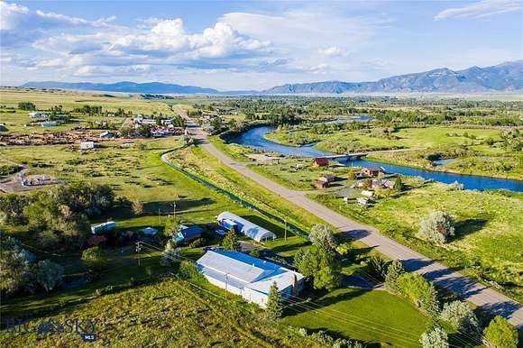 167.295 Acres of Agricultural Land with Home for Sale in Silver Star, Montana