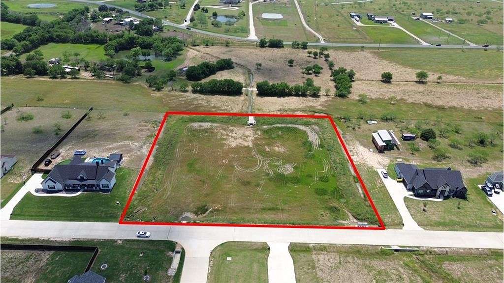 2.213 Acres of Land for Sale in Maypearl, Texas