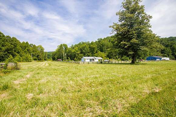 117 Acres of Land with Home for Sale in Vanceburg, Kentucky