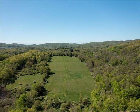 30.75 Acres of Agricultural Land for Sale in Patterson, New York