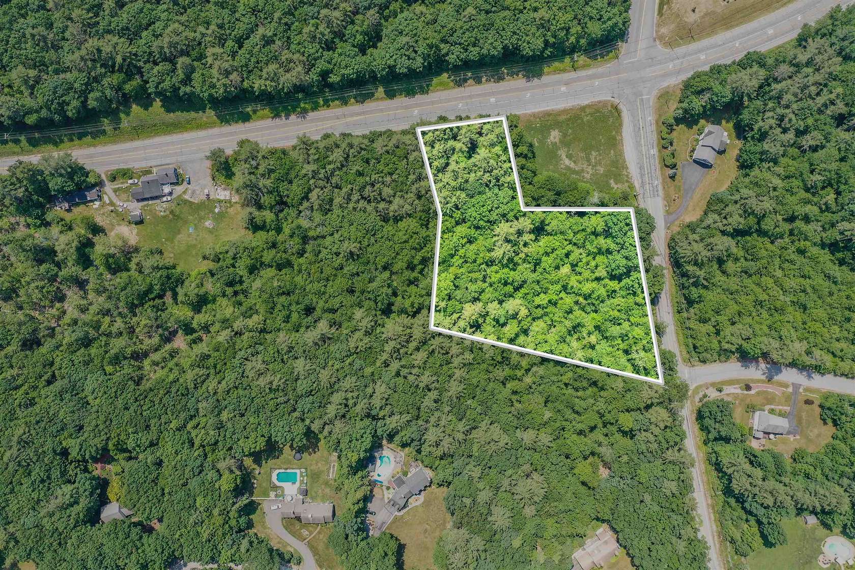 3.32 Acres of Residential Land for Sale in Bedford, New Hampshire