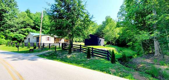 10 Acres of Recreational Land with Home for Sale in Campton, Kentucky