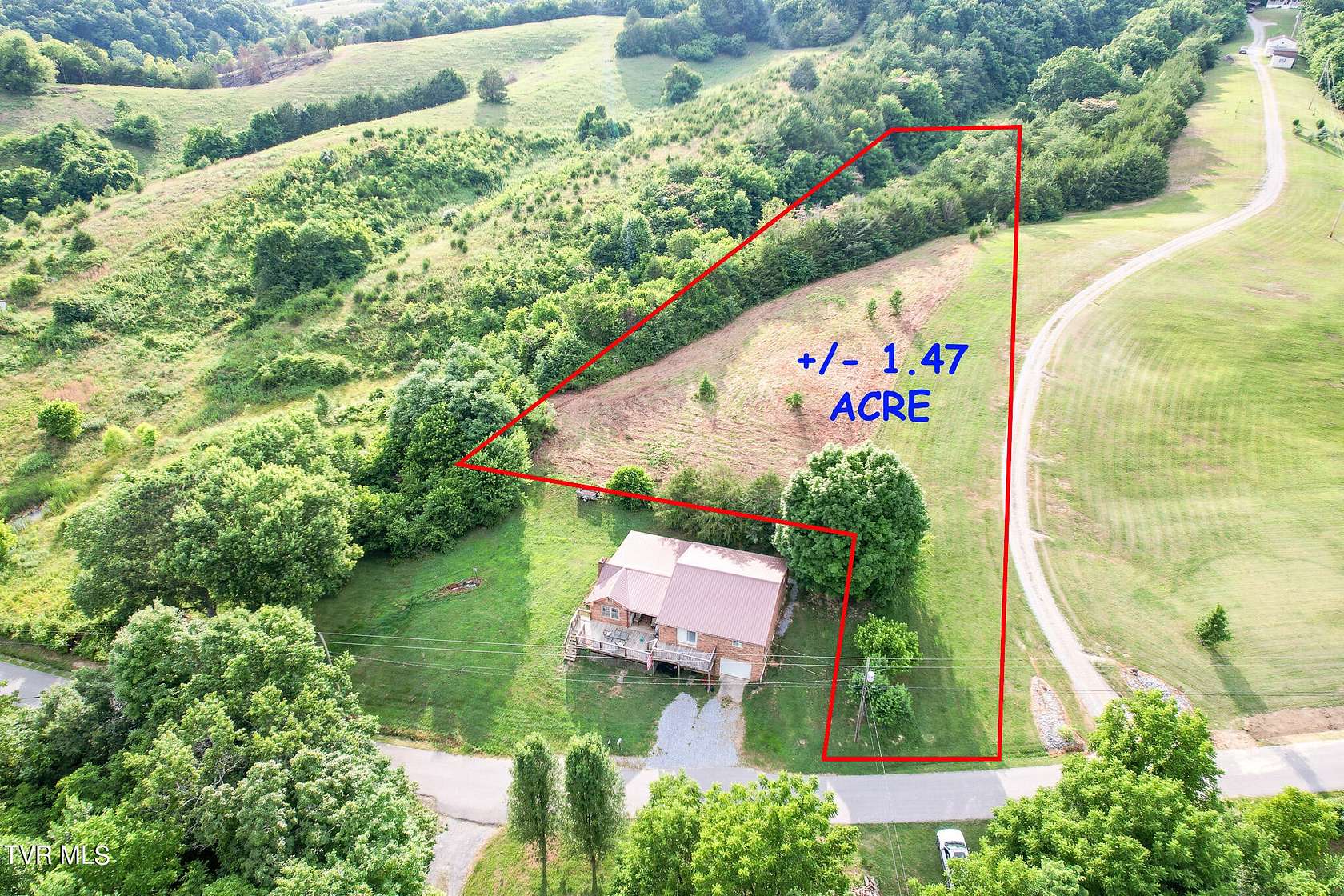 1.47 Acres of Land for Sale in Midway, Tennessee