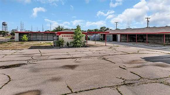 1.22 Acres of Commercial Land for Sale in Ardmore, Oklahoma